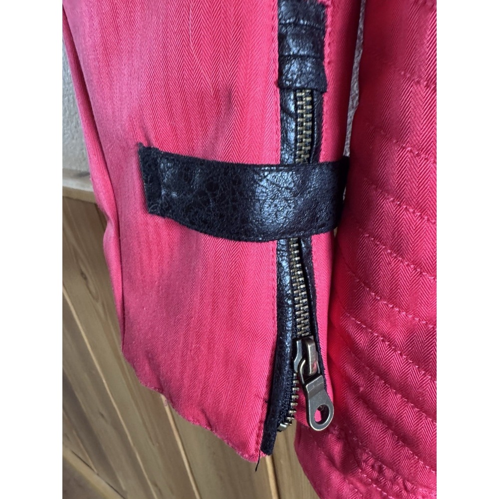 Vintage Obermeyer‎ Hot Pink Woman's Size 6 Ski Jacket Faux Leather Accents Retro - Picture 10 of 16
